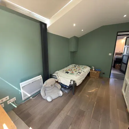 Maison De Charme Sur Les Collines, Piscine, Clim Semesterbostad