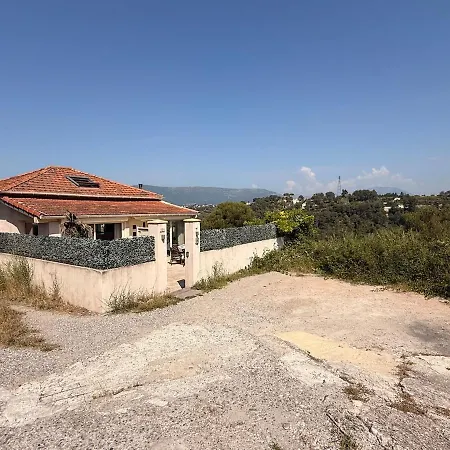 Maison De Charme Sur Les Collines, Piscine, Clim Semesterbostad Nice